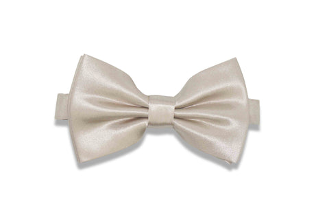 Light Champagne Bow Tie (pre-tied)